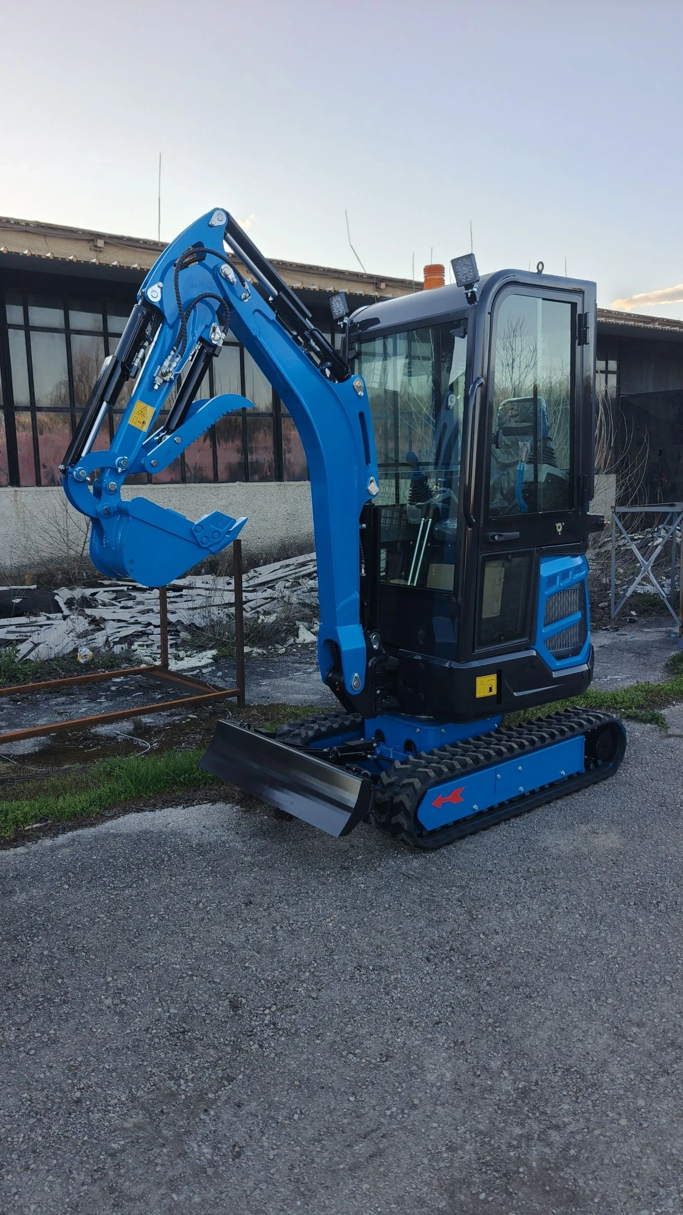 Багер Друга марка VSN N18-PRO !!!НАЛИЧНИ!!! НОВИ, снимка 8 - Индустриална техника - 54241531