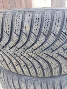 Гуми Зимни 225/45R17, снимка 3