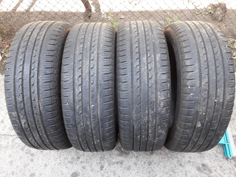 Гуми Летни 225/60R18, снимка 1 - Гуми и джанти - 26431773