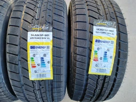 Гуми Зимни 225/50R17, снимка 2 - Гуми и джанти - 47434314