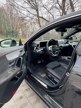 Mercedes-Benz CLA 180, снимка 6