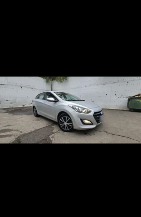 Hyundai I30 1.6 CRDI Автомат/Камера, снимка 6