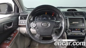 Toyota Camry, снимка 13