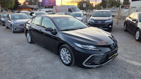 Toyota Camry 2.5 Hybrid e-CVT, снимка 2