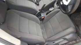 VW Golf 1.6iFSI6СКОРОСТИ2БР. - [7] 