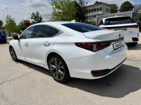 Lexus LS ES 300h 2.5h 72000. F-Sport 218k.  | Mobile.bg    6