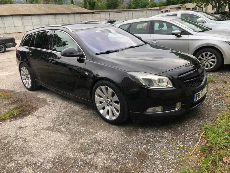 Opel Insignia 2.8 T, снимка 10 - Автомобили и джипове - 47599643