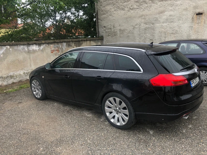 Opel Insignia 2.8 T, снимка 16 - Автомобили и джипове - 47599643