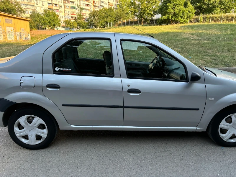 Dacia Logan, снимка 8 - Автомобили и джипове - 47438708