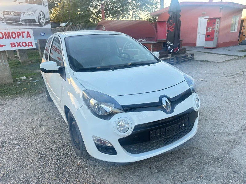 Renault Twingo, снимка 2 - Автомобили и джипове - 47626570