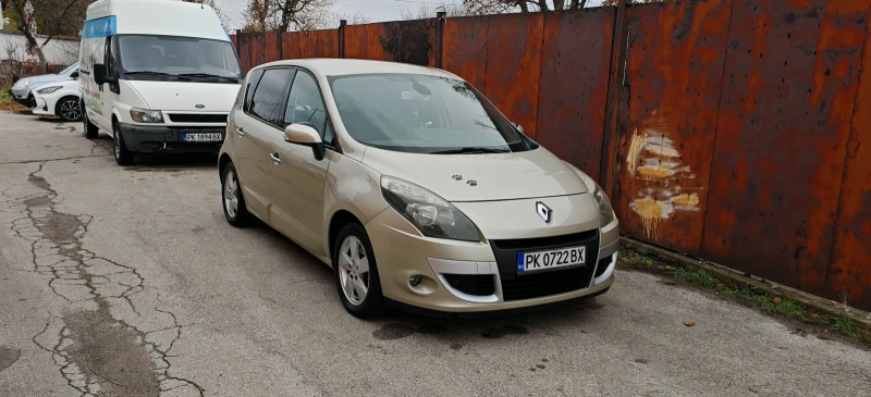 Renault Scenic, снимка 1 - Автомобили и джипове - 48034528