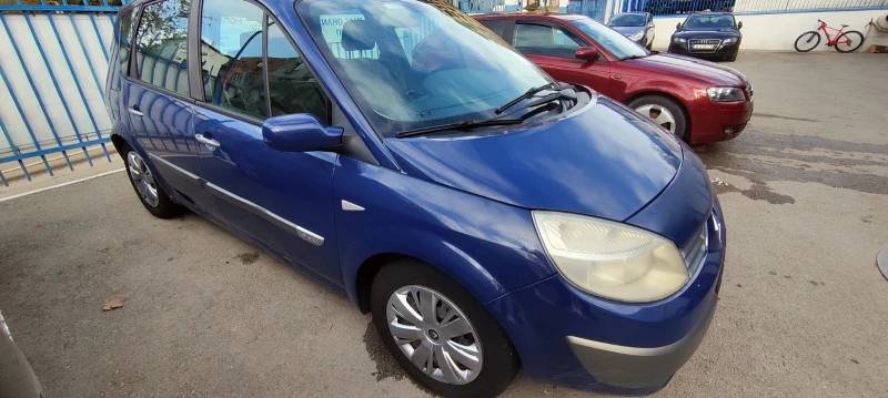 Renault Scenic, снимка 4 - Автомобили и джипове - 48088580