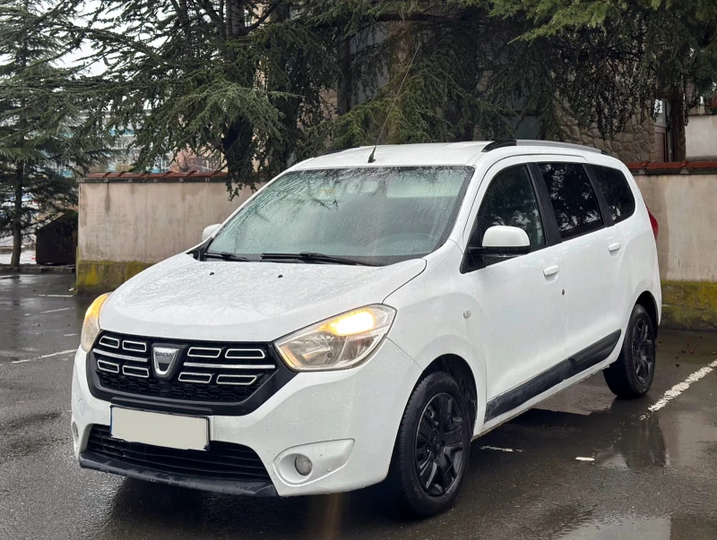 Dacia Lodgy 1.5DCI Facelift 7 МЕСТА, снимка 1 - Автомобили и джипове - 49337227