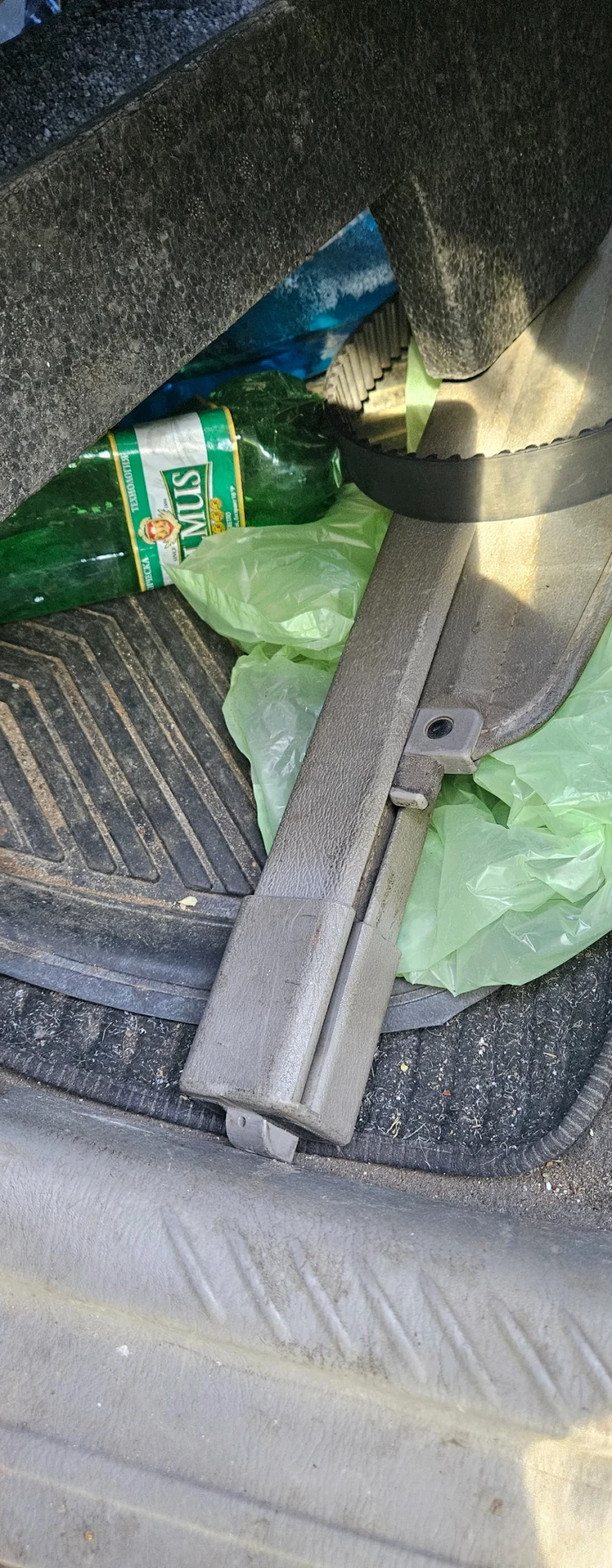 Mazda Premacy 2.0 diesel, снимка 6 - Автомобили и джипове - 52448965