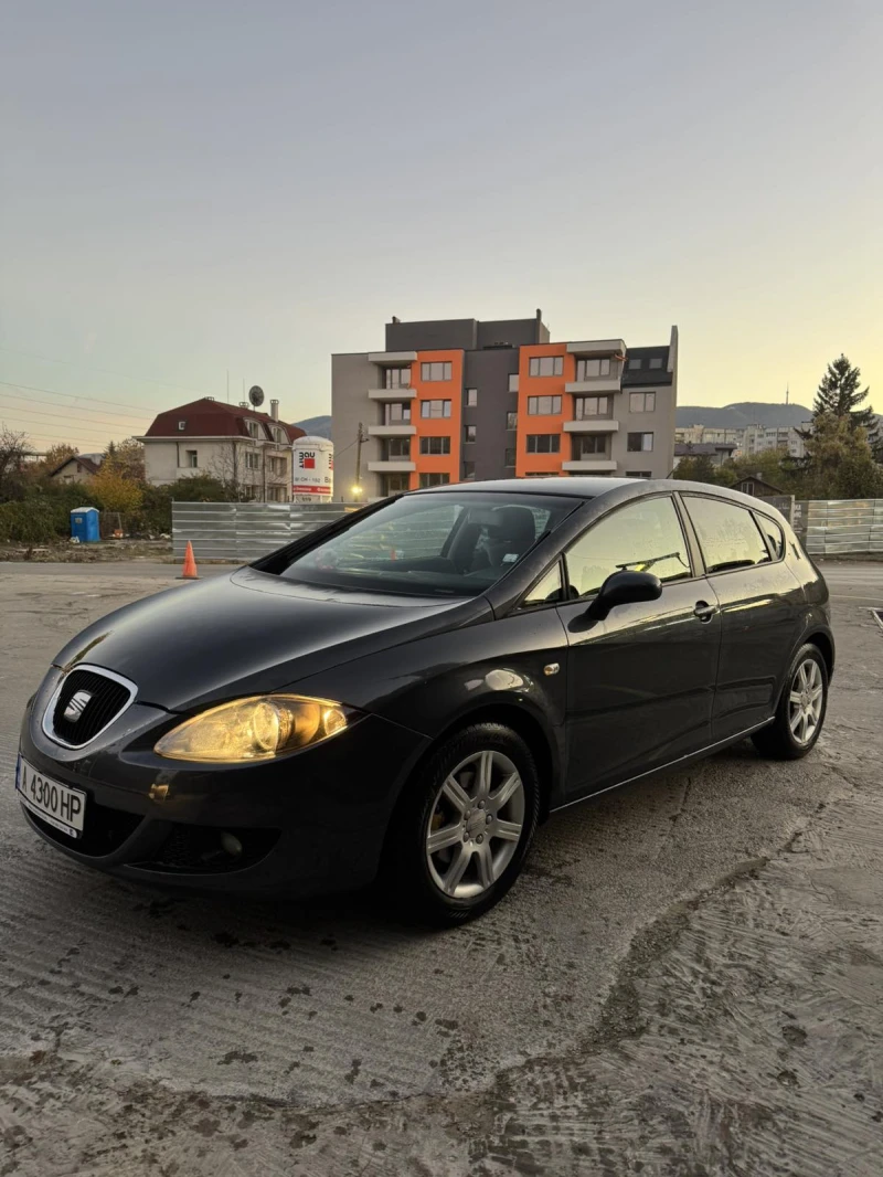 Seat Leon 1.6 Бензин/Газ, снимка 4 - Автомобили и джипове - 52443521