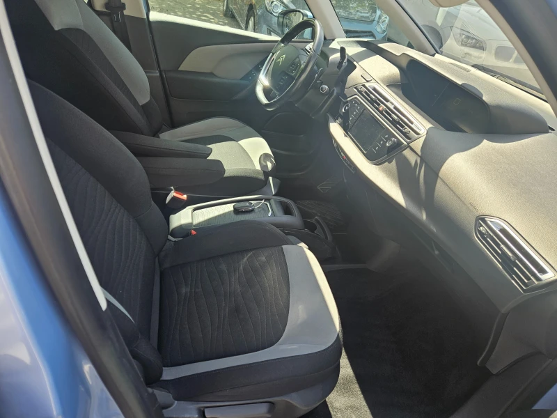 Citroen Grand C4 Picasso 1.6HDI, снимка 10 - Автомобили и джипове - 52480424