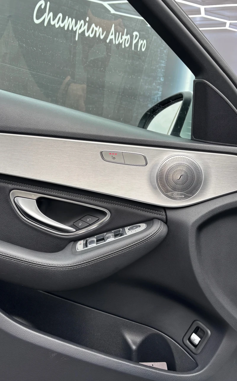 Mercedes-Benz C 220 AMG Packet , снимка 8 - Автомобили и джипове - 52723262