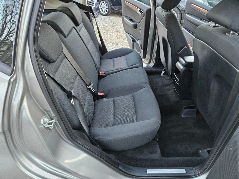 Mercedes-Benz A 150 1.5 бензин 95кс, снимка 11 - Автомобили и джипове - 52803790