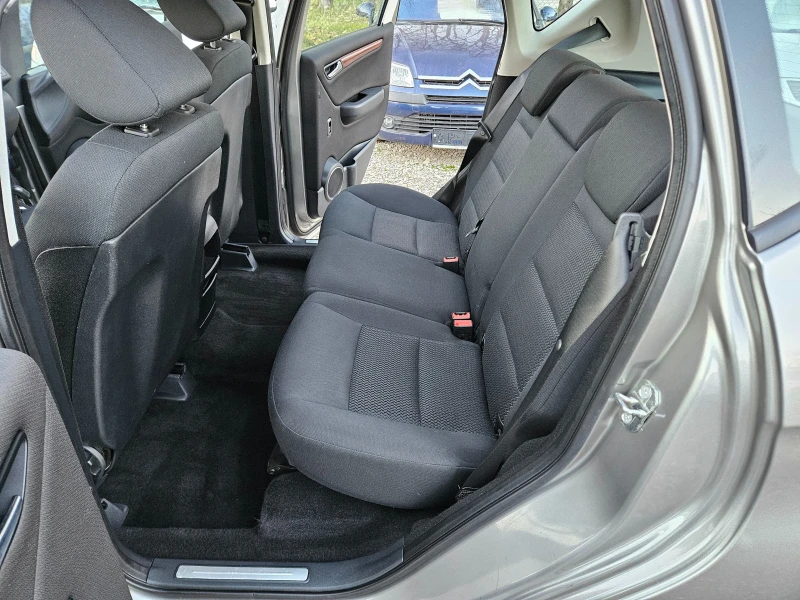 Mercedes-Benz A 150 1.5 бензин 95кс, снимка 10 - Автомобили и джипове - 52803790