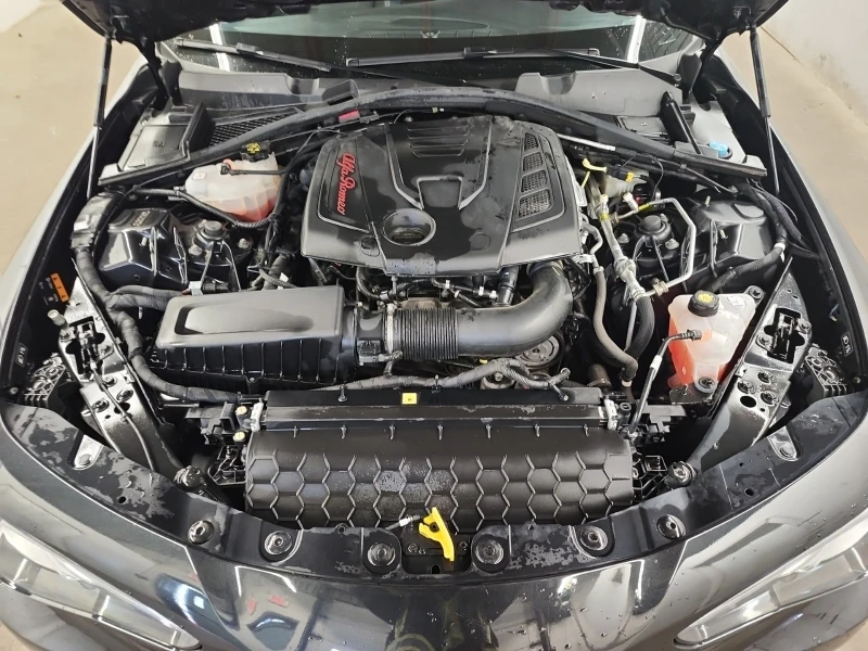 Alfa Romeo Giulia * VELOCE* AWD* PANO* DISTRONIC* KAMERA* PODGREV* , снимка 13 - Автомобили и джипове - 53122286