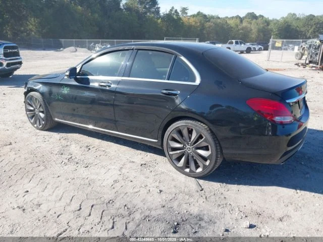 Mercedes-Benz C 300  - изображение 4