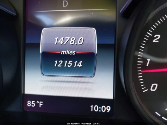 Mercedes-Benz C 300  - изображение 10