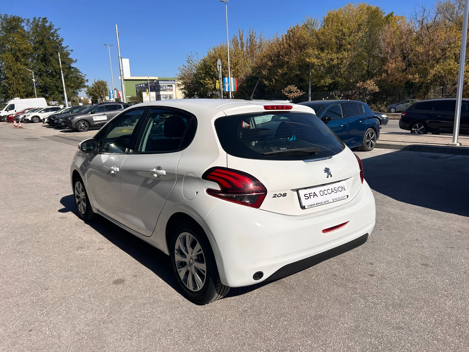 Peugeot 208 5P ACTIVE 1.2 VTi 68 BVM5 EURO 6.2 АГУ - изображение 4