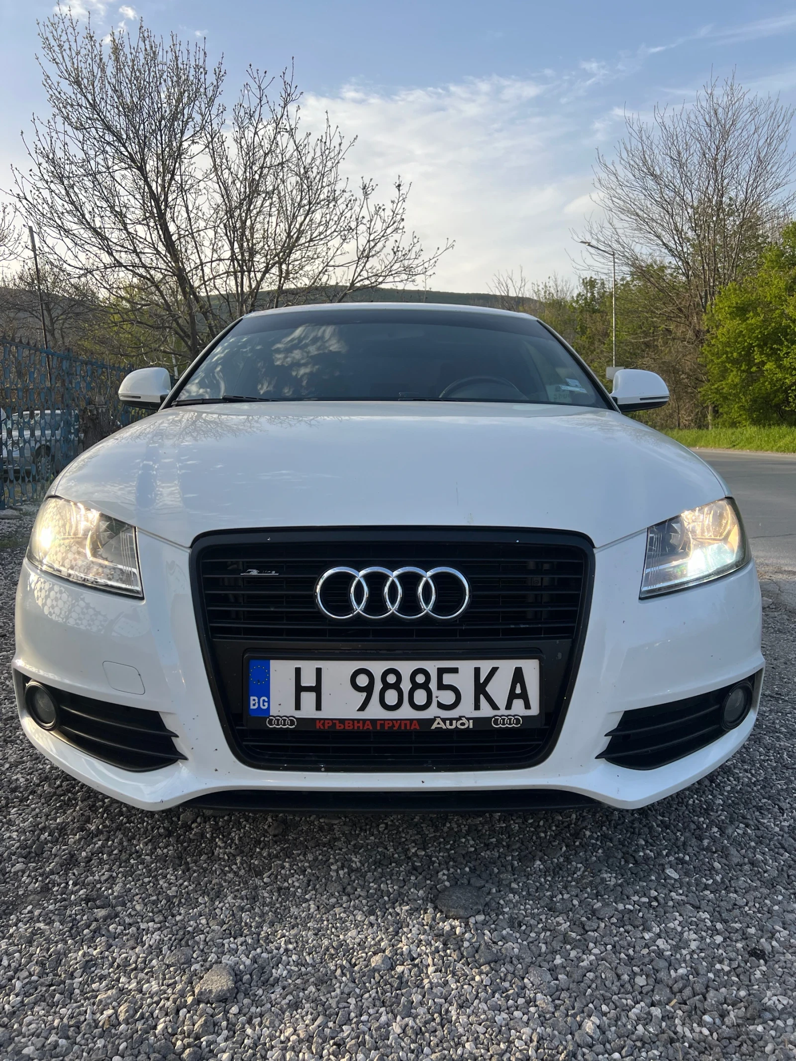 Audi A3 S-line* 2.0TDI* 140hp* ПЕРФЕКТНА* КАТО НОВА*  - изображение 2