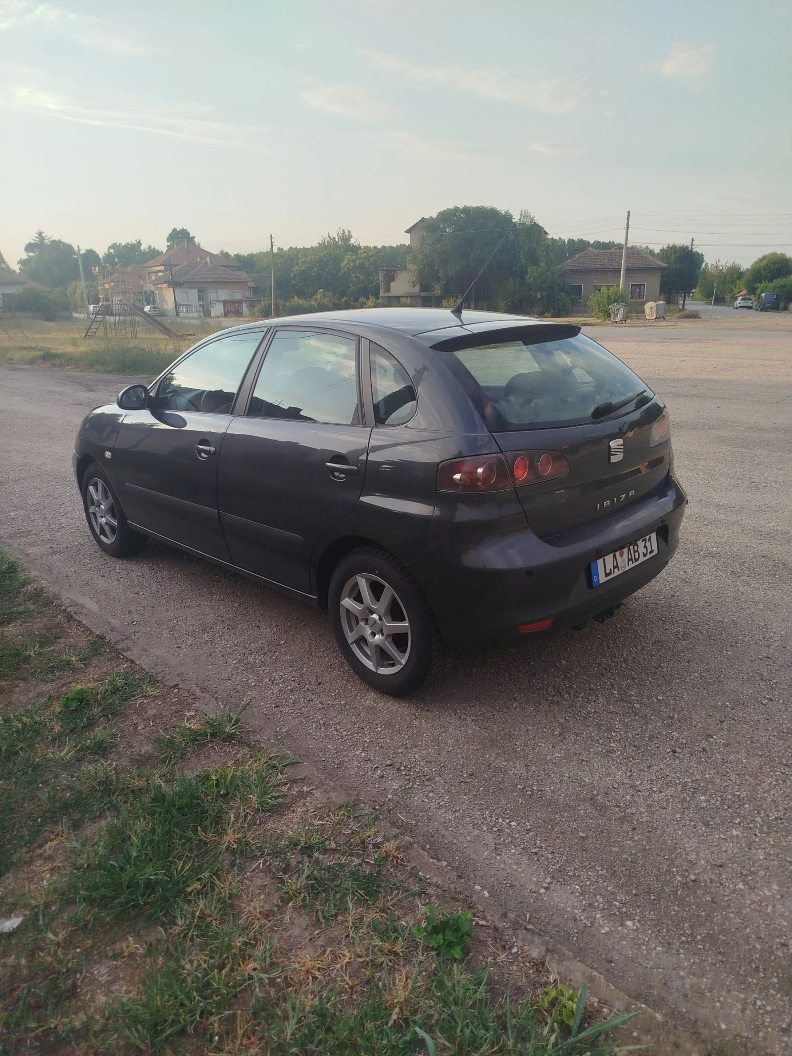 Seat Ibiza 1.4 86кс бензин+ газ - изображение 2