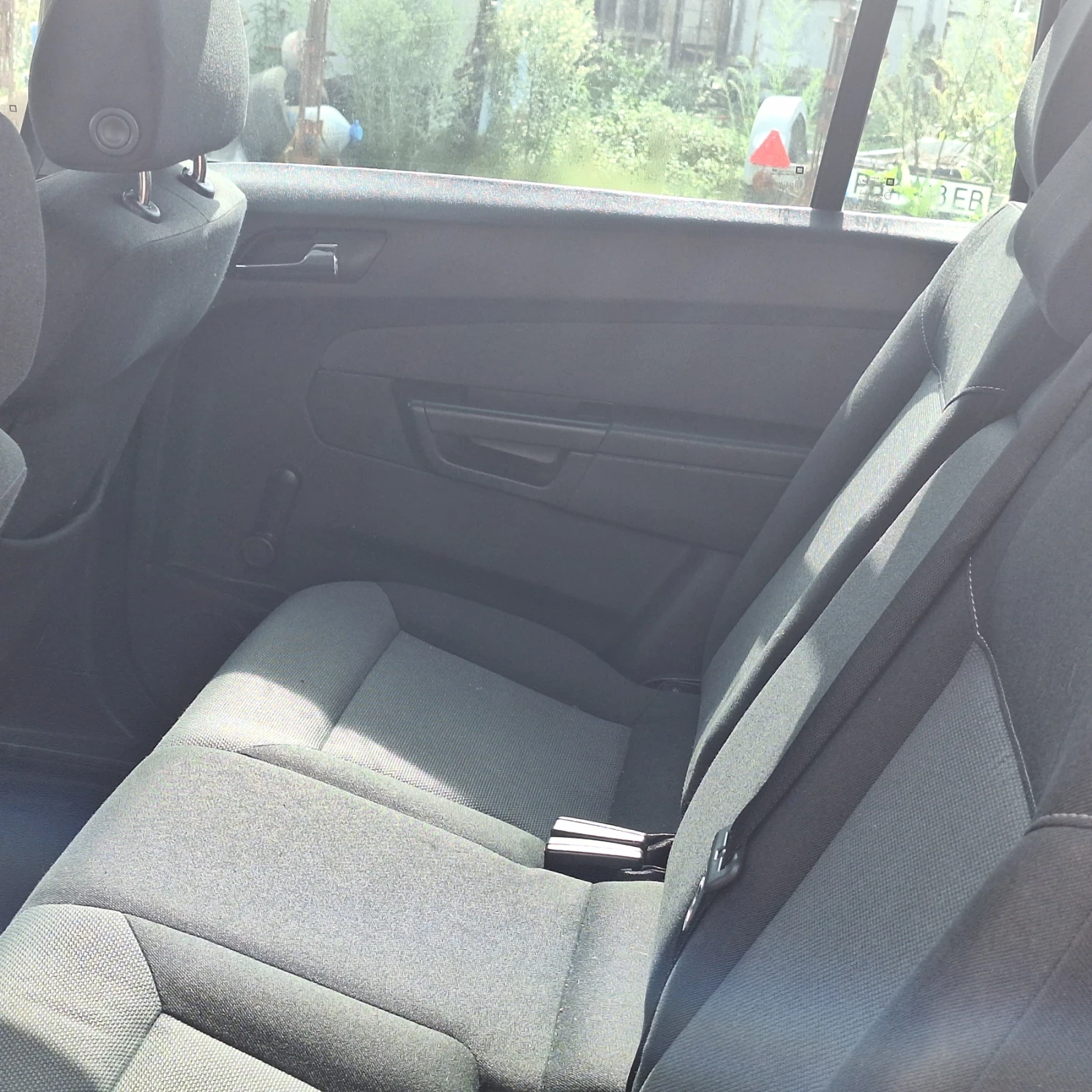 Opel Zafira 2.2  i - изображение 10
