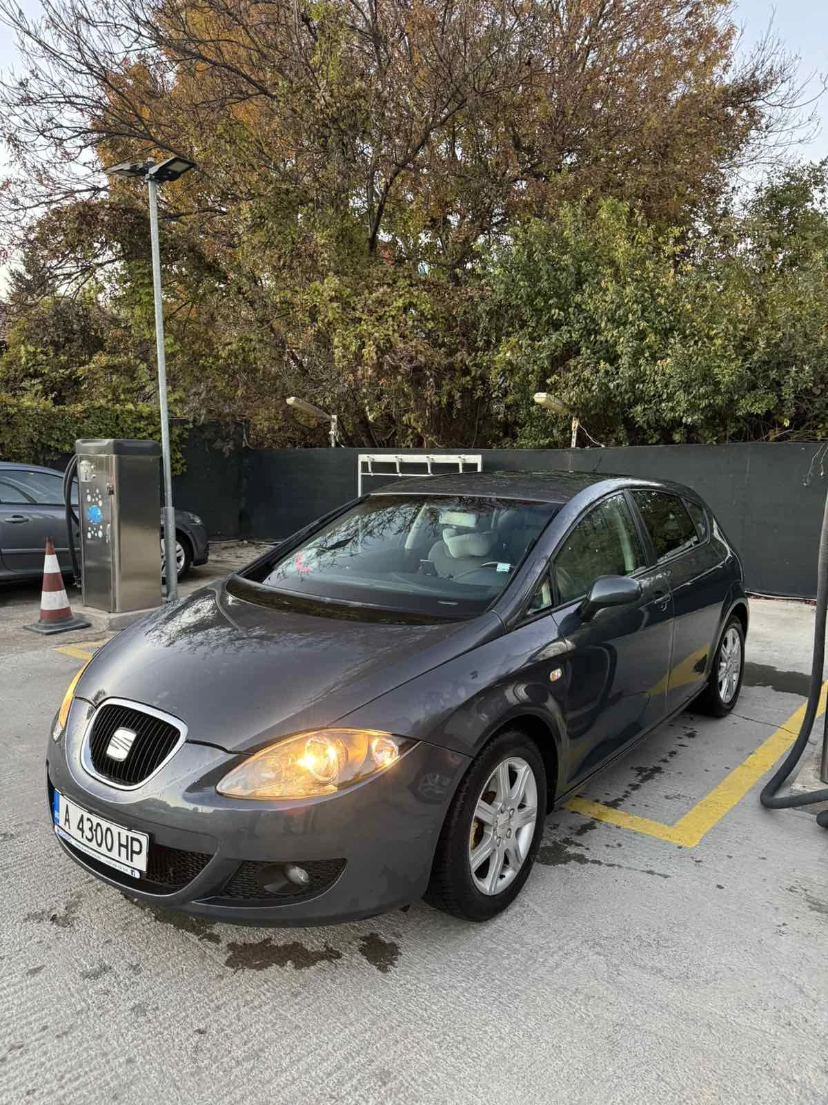 Seat Leon 1.6 Бензин/Газ - изображение 3