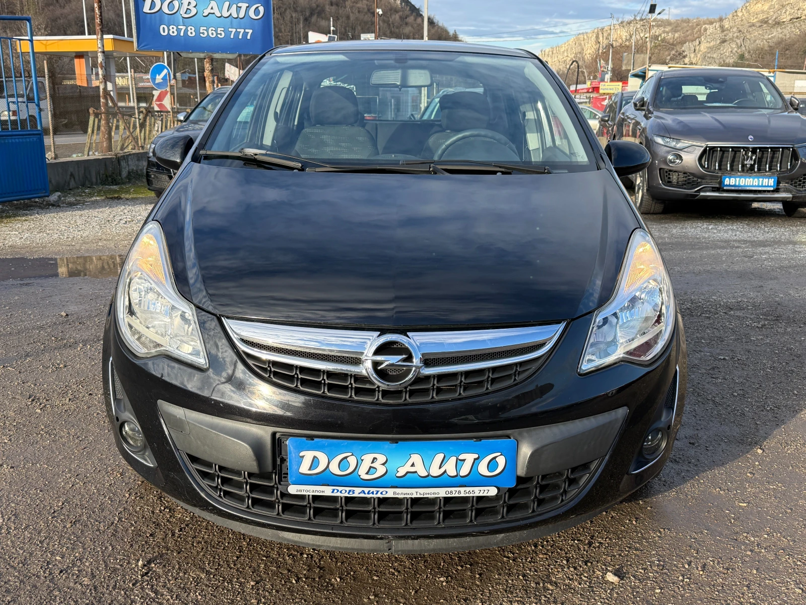 Opel Corsa 1.3CDTI-Климатик-5 Врати-бордови компютър MP3 - изображение 2