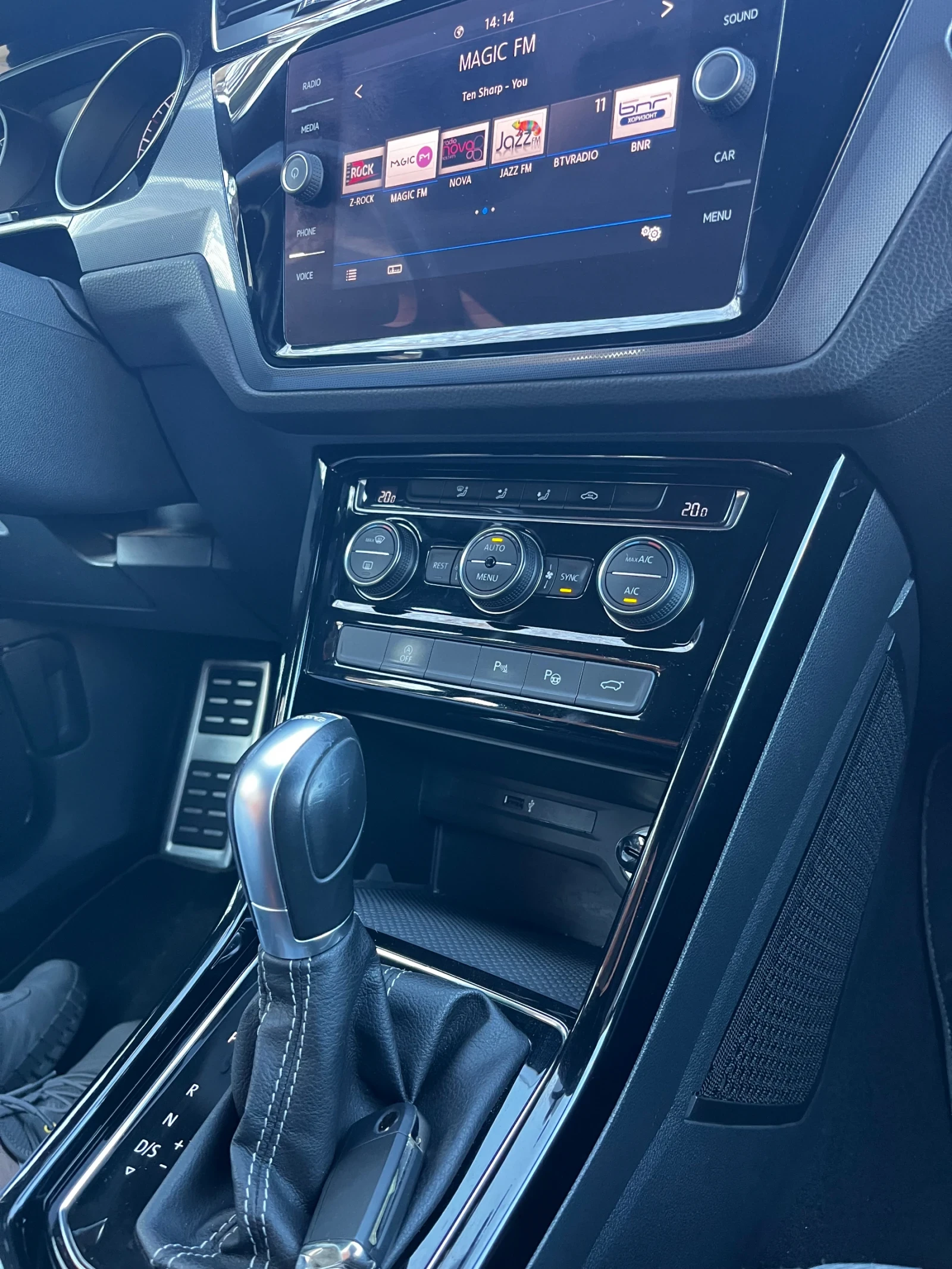 VW Touran R line, Highline, 2.0TDI 7DSG | Mobile.bg � ����������� 9