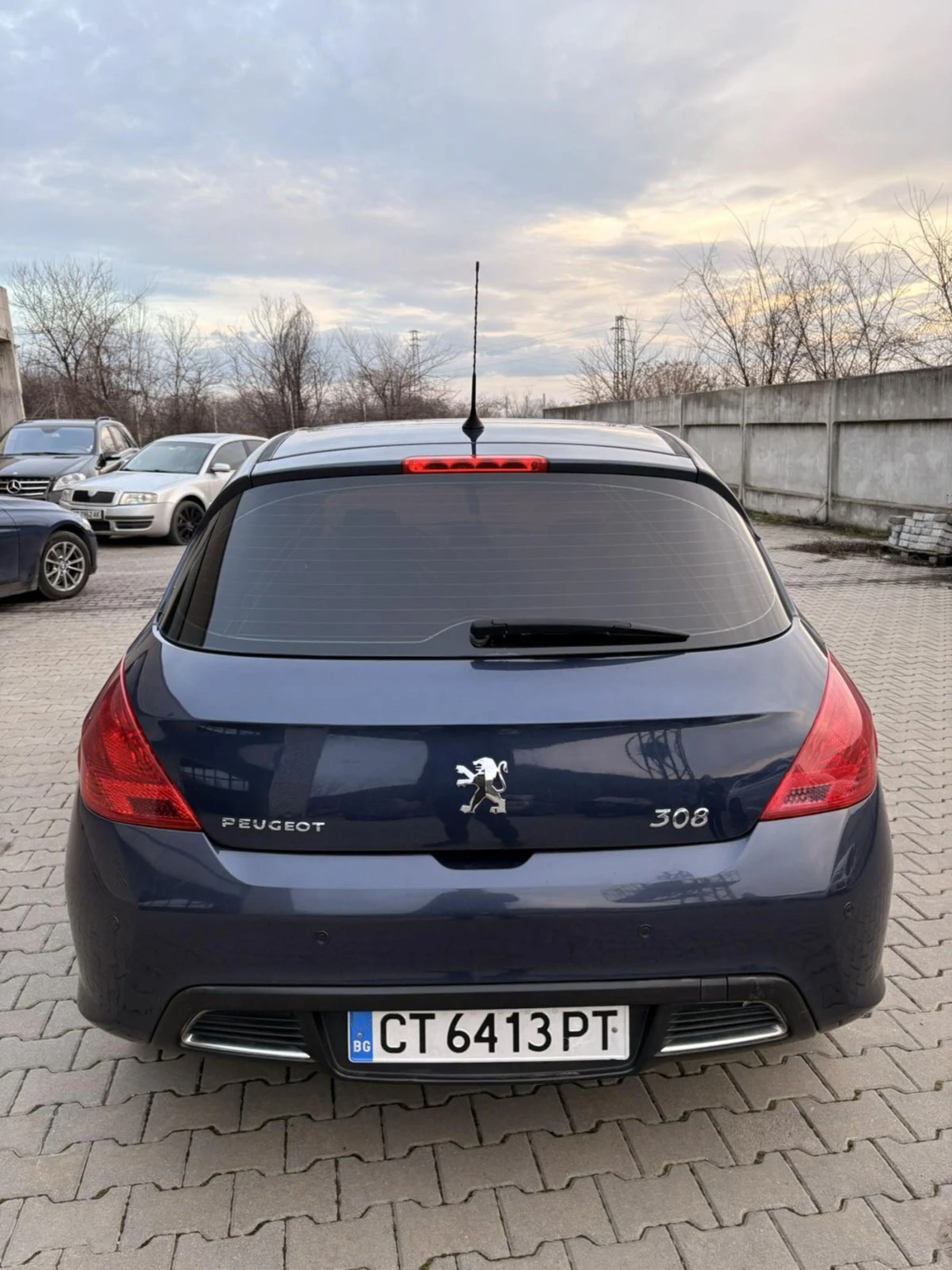 Peugeot 308 2.00HDI - изображение 6