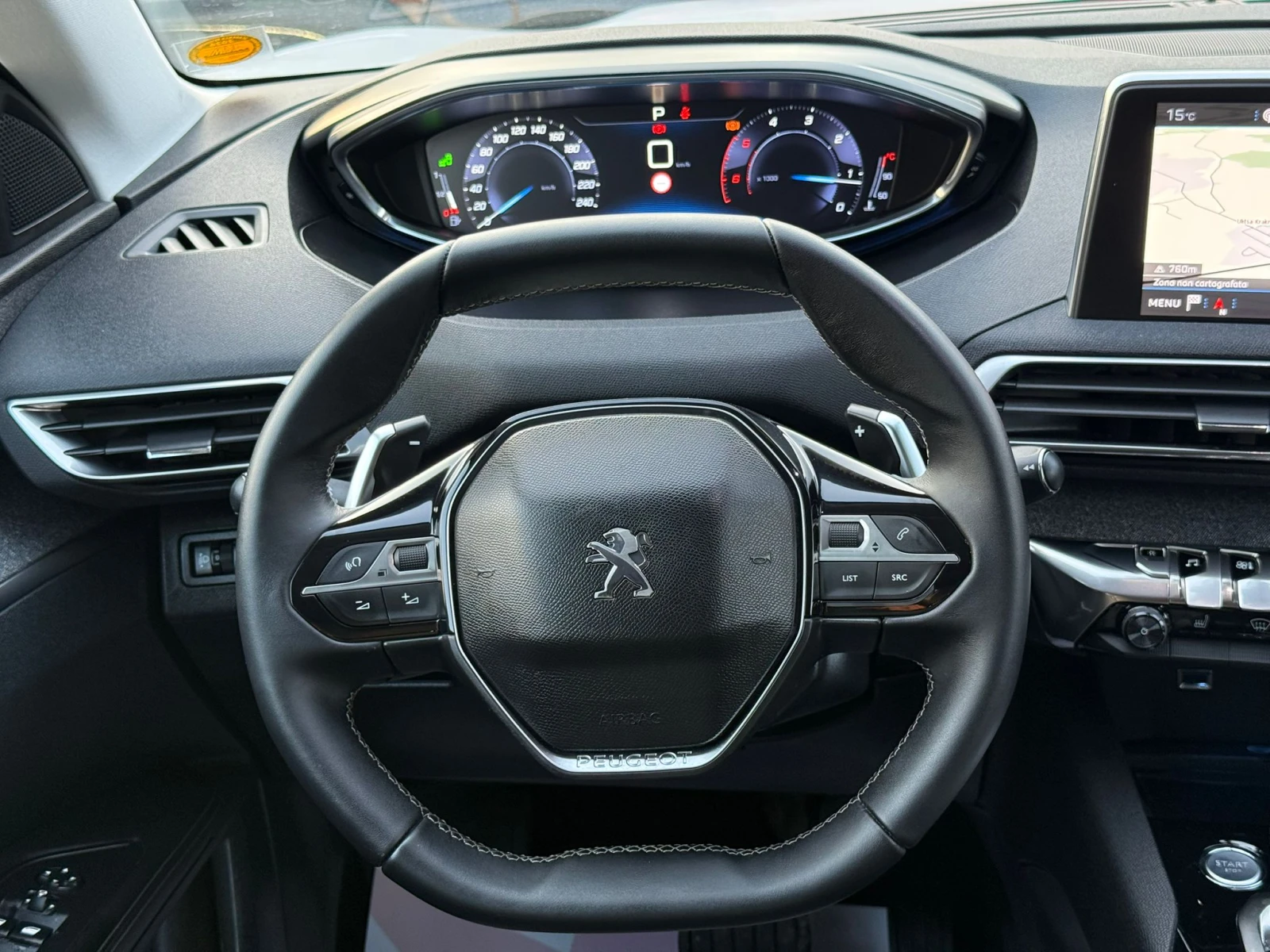 Peugeot 3008 1. 6 HDi EAT6 !MASSAGE!VIRTUAL!DISTRONIC!FUL SERV., снимка 11 - Автомобили и джипове - 53867276