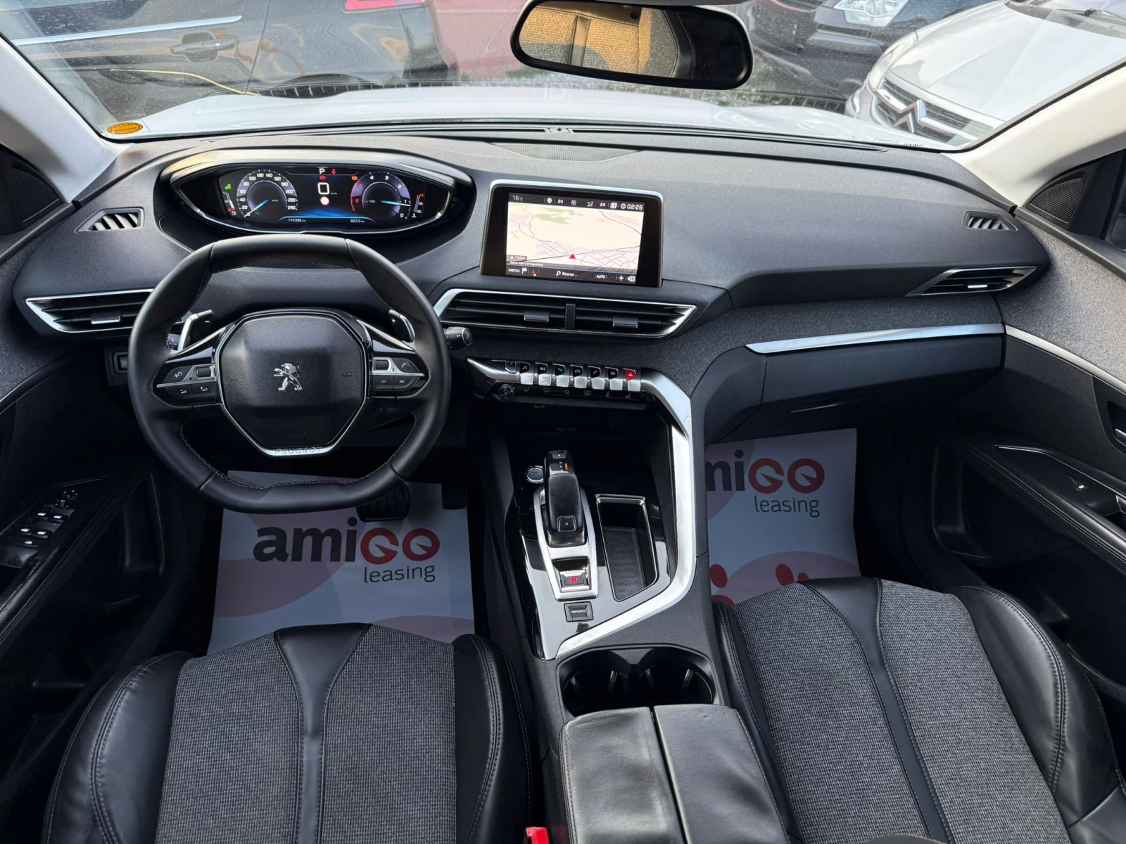 Peugeot 3008 1. 6 HDi EAT6 !MASSAGE!VIRTUAL!DISTRONIC!FUL SERV., снимка 10 - Автомобили и джипове - 53867276