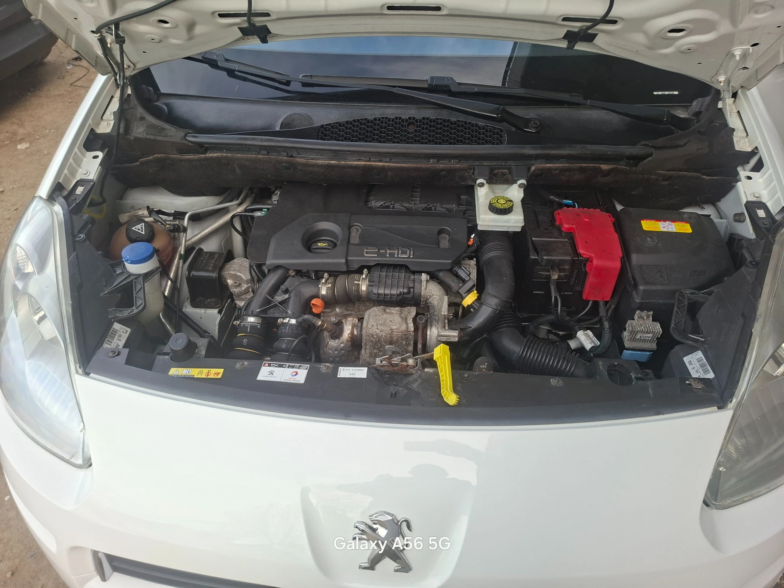 Peugeot Partner  2+ 1 Места, EURO 5, снимка 17 - Автомобили и джипове - 54114453