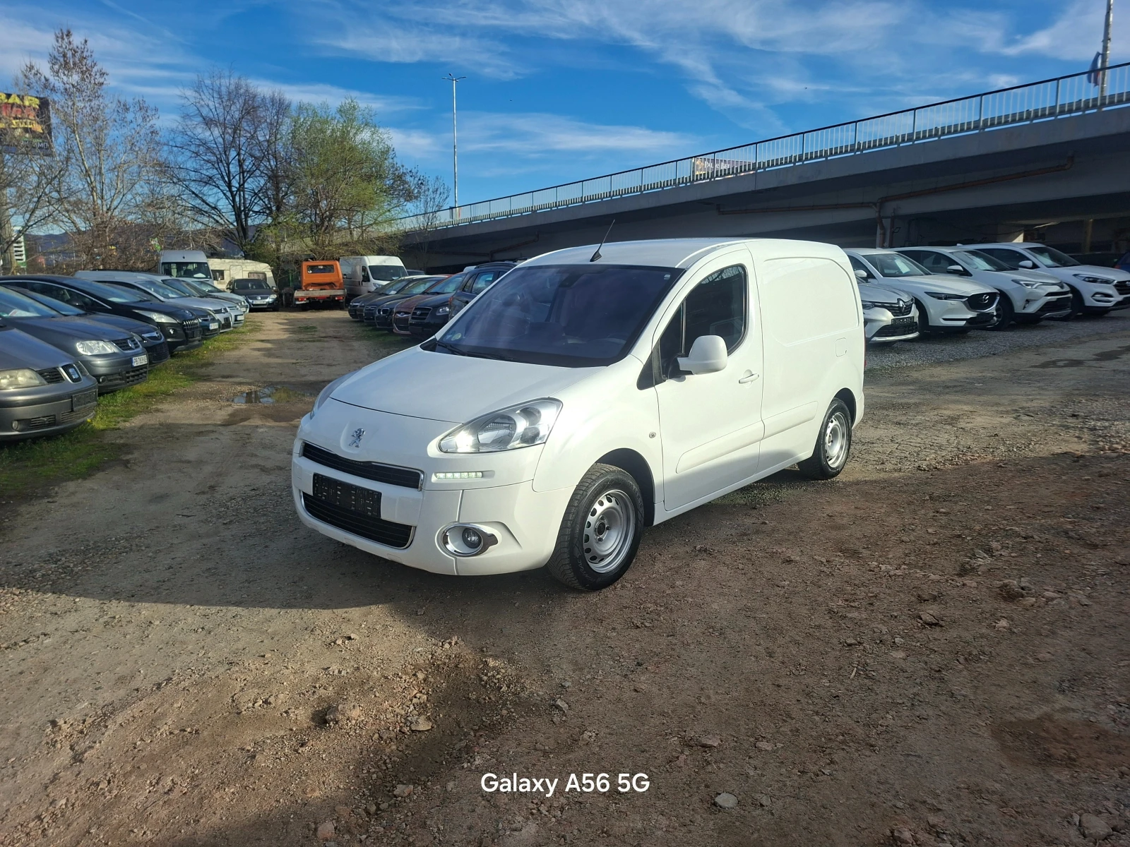 Peugeot Partner  2+ 1 Места, EURO 5 | Auto.bg — изображение 1