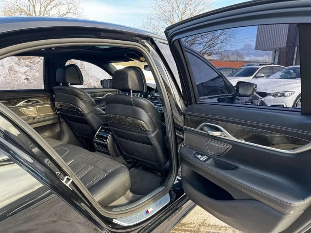 BMW 750 I xDrive| M ПАКЕТ| ОБДУХВАНЕ| МАСАЖИ| ПАНОРАМА| , снимка 15 - Автомобили и джипове - 54234517