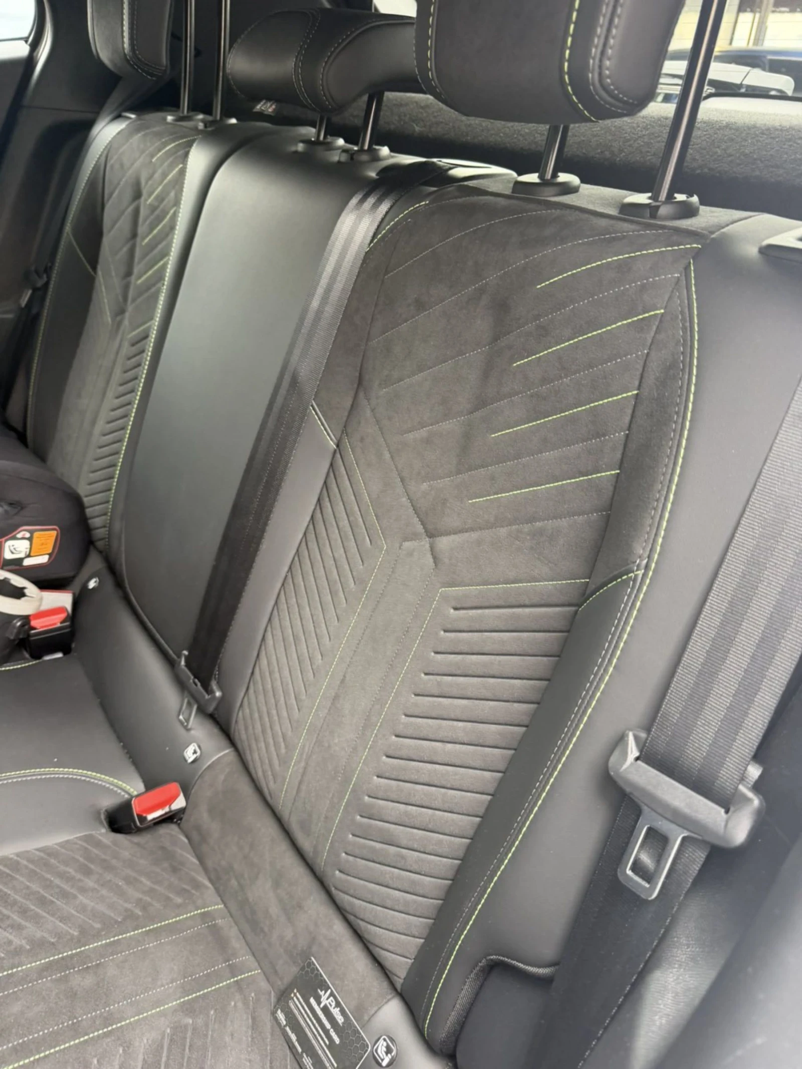 Peugeot 2008 GT, снимка 9 - Автомобили и джипове - 54237508