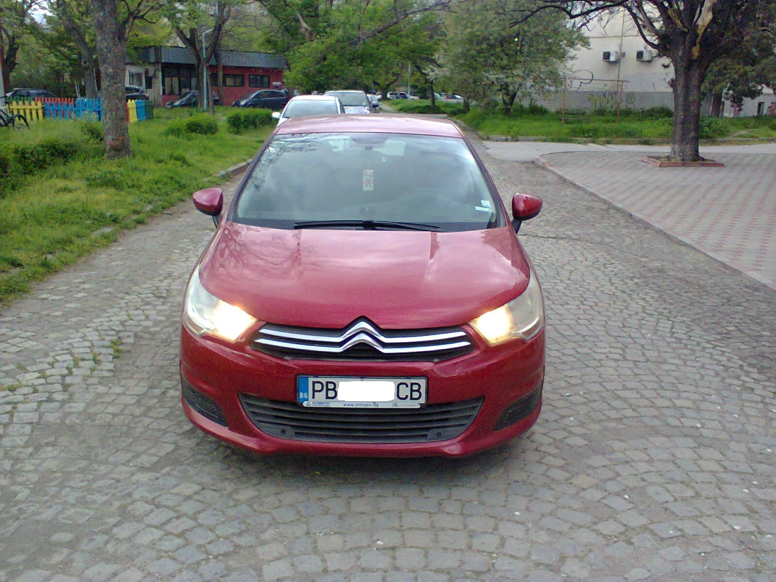 Citroen C4 1.4 i  Евро 5 , снимка 10 - Автомобили и джипове - 54300796