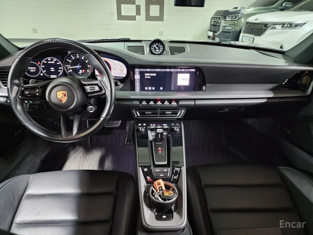 Porsche 911 CARRERA* BOSE* LIFT* CHRONO* 360 КАМЕРИ* ОБДУХВАНЕ, снимка 8 - Автомобили и джипове - 54958301
