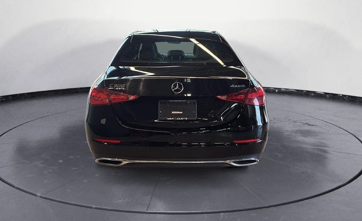 Mercedes-Benz C 300 * AMG* 360CAM* DISTRONIC* AMBIENT* SPORT WHEELS* B, снимка 5 - Автомобили и джипове - 54968936