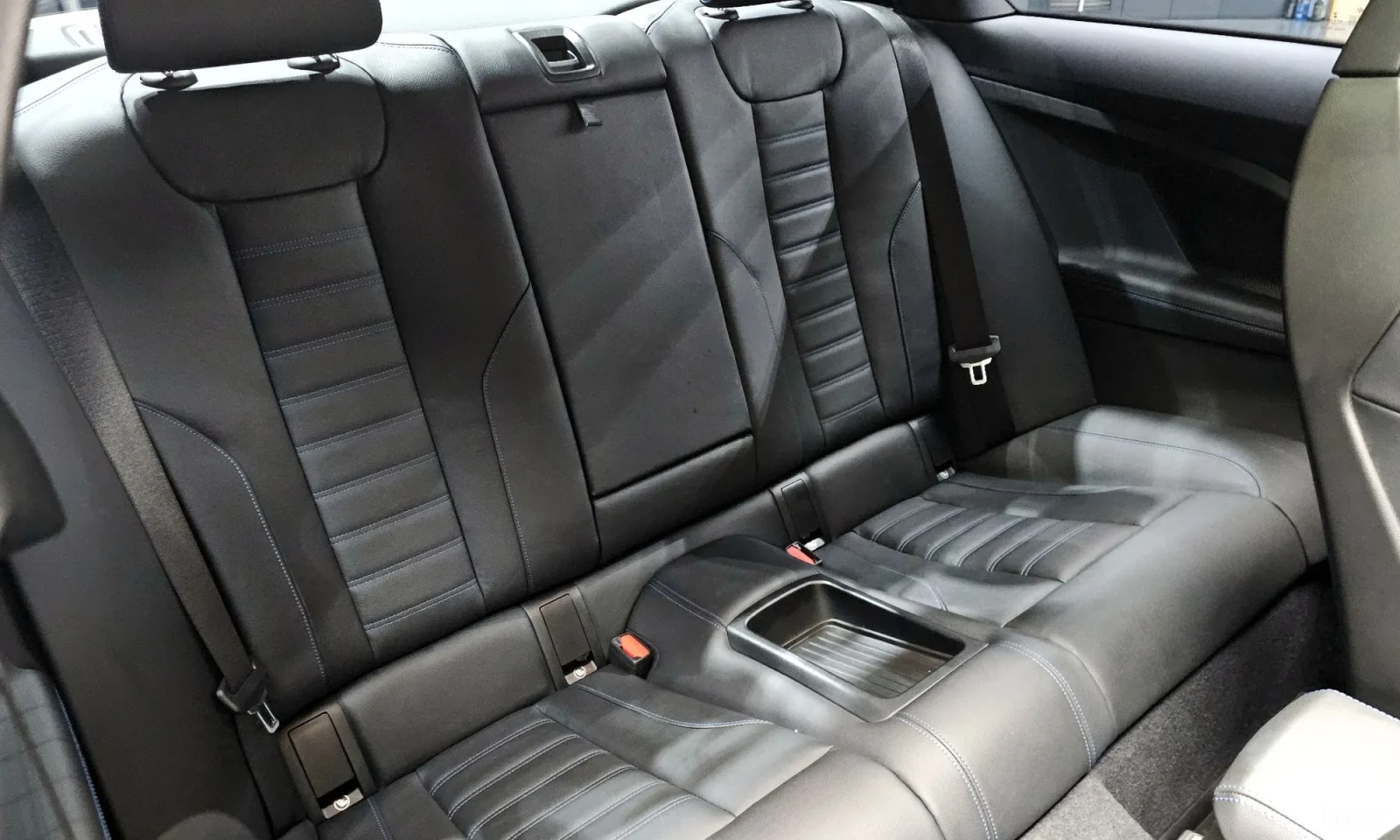 BMW M2 M240i xDrive Coupe, снимка 13 - Автомобили и джипове - 55048690