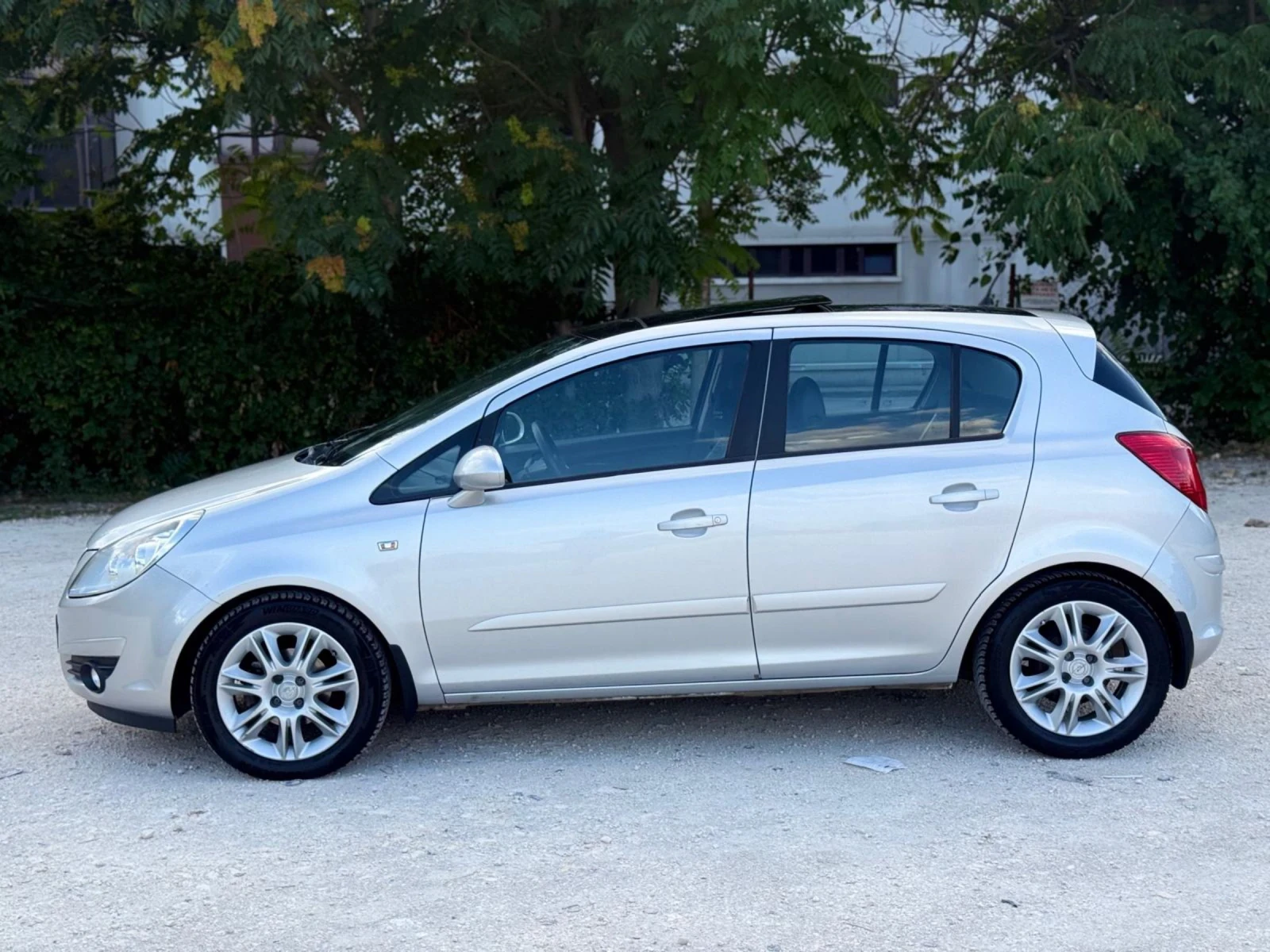 Opel Corsa 1.3CDTI/75ps/COSMO ИЗПЪЛН.+ FULL ЕКСТРИ/ОБСЛУЖЕНА , снимка 10 - Автомобили и джипове - 55449561