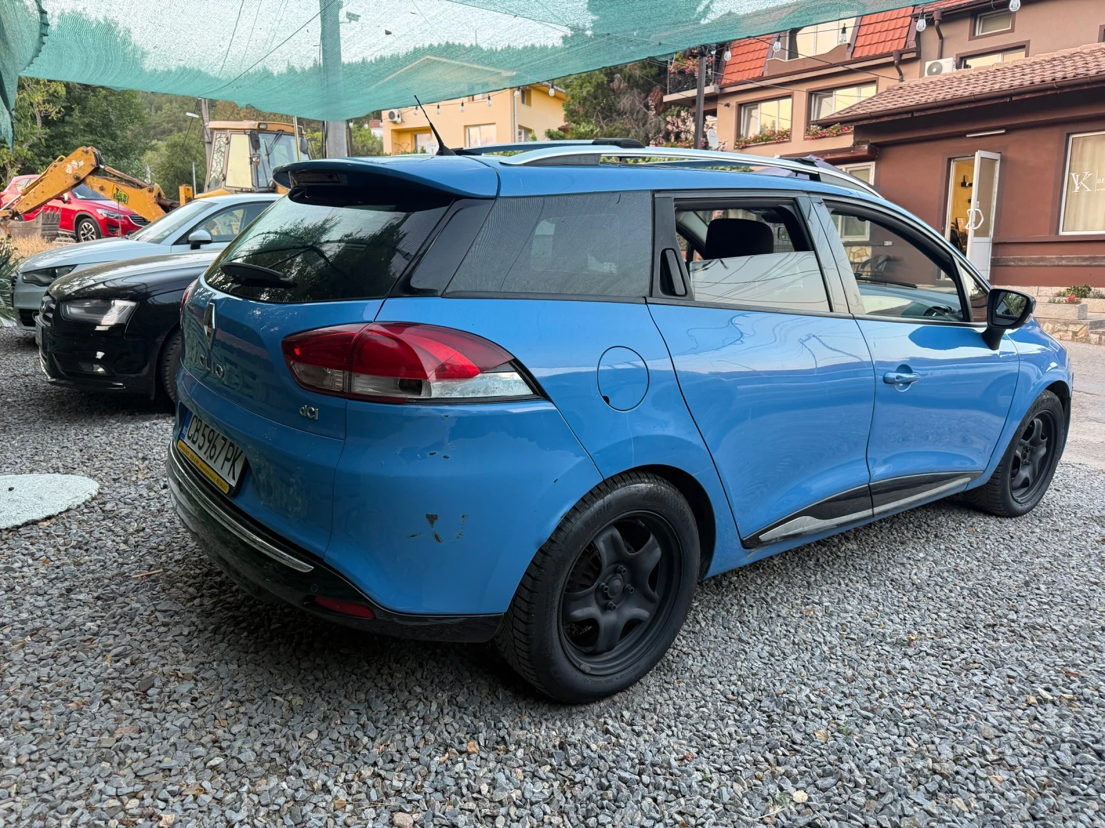 Renault Clio 1.5 DCI, снимка 4 - Автомобили и джипове - 55753907