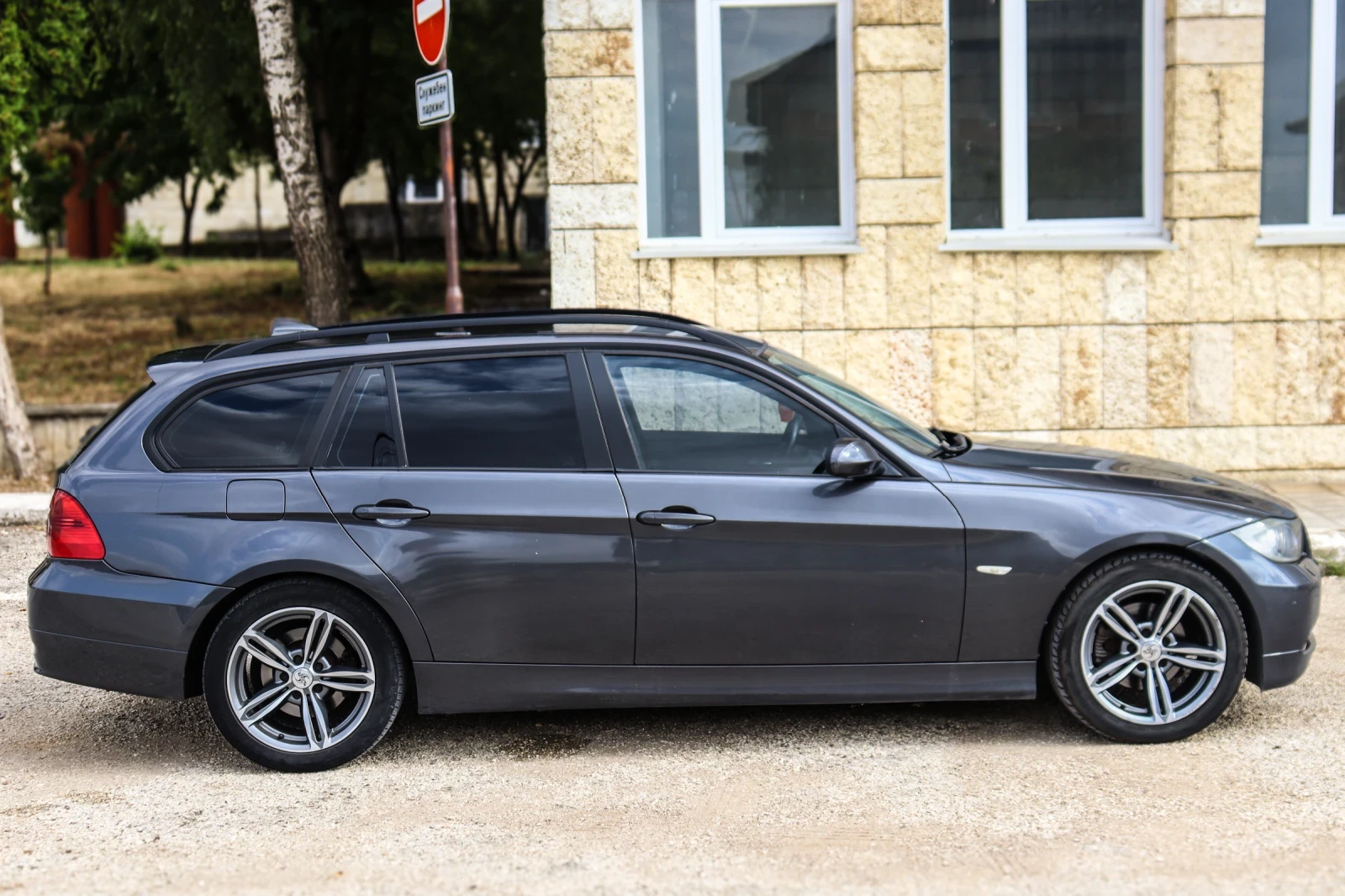 BMW 320, снимка 6 - Автомобили и джипове - 55903227