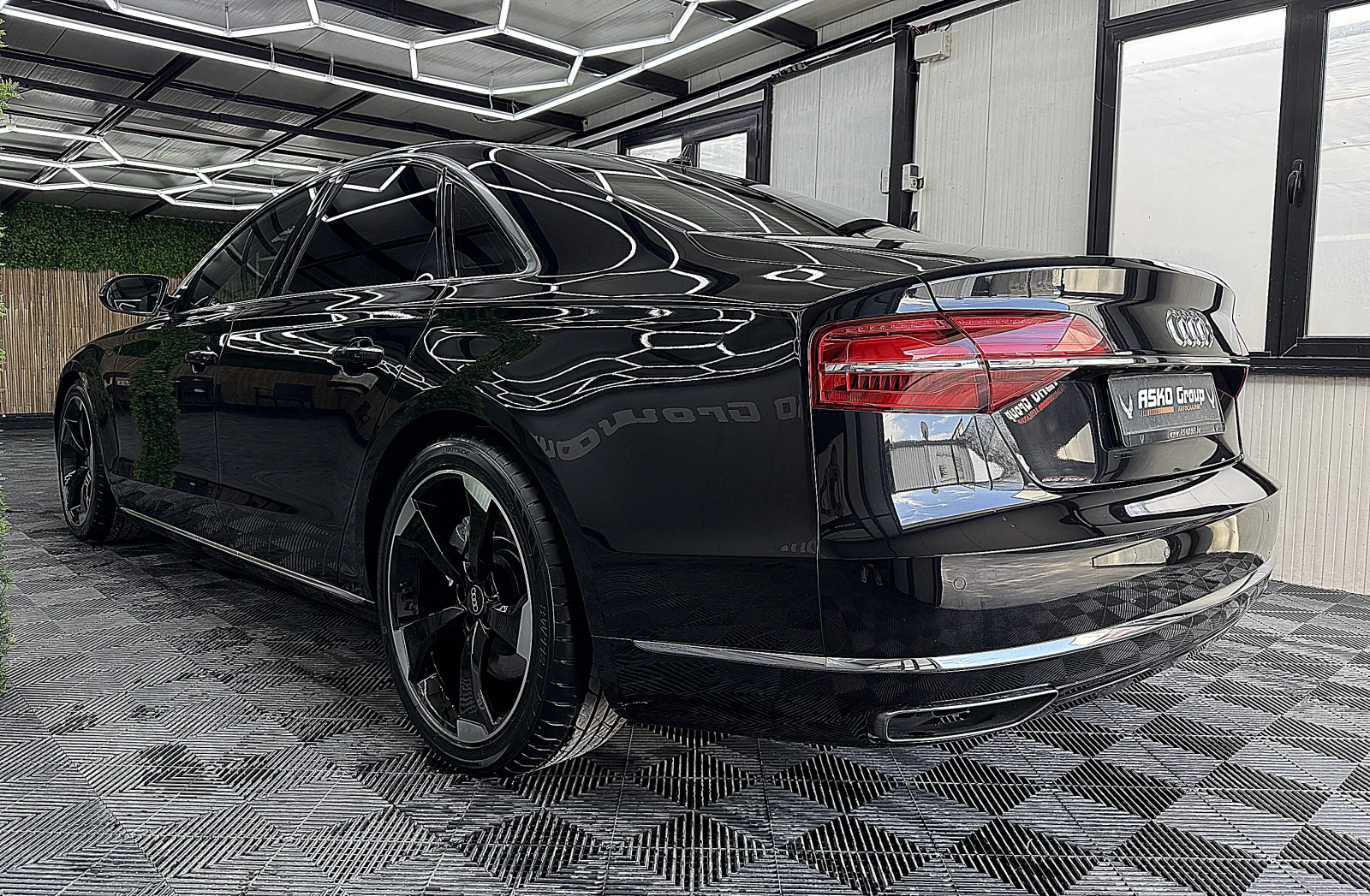 Audi A8 4.2TDI/MATRIX/ПОДГРЕВ ОБДУХВАНЕ ГЕРМАНИЯ ЛИЗИНГ, снимка 4 - Автомобили и джипове - 55949193