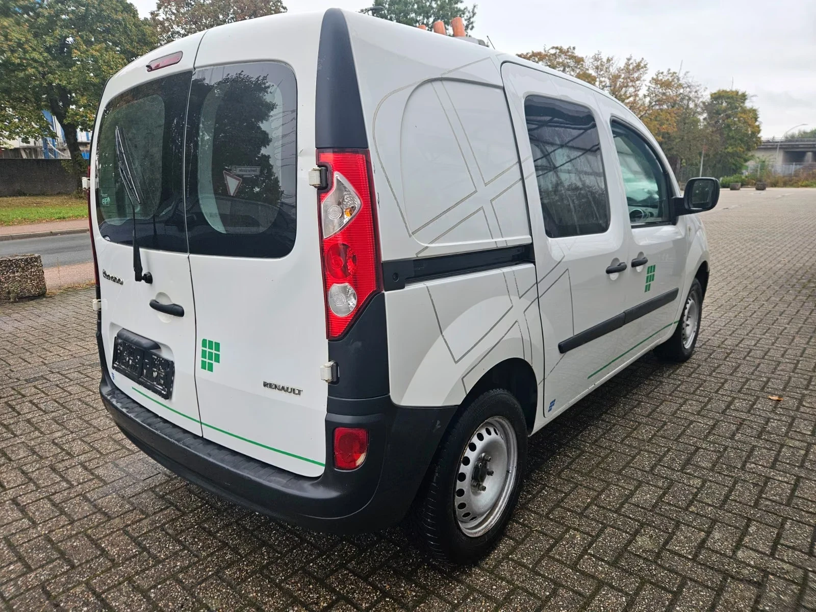 Renault Kangoo, снимка 9 - Автомобили и джипове - 56360513