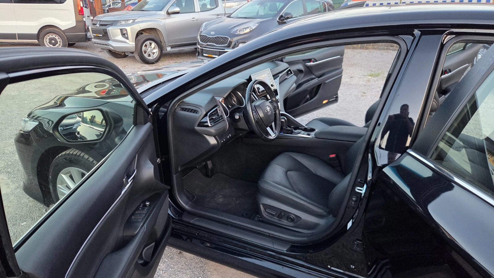 Toyota Camry 2.5 Hybrid e-CVT | Mobile.bg � ����������� 9